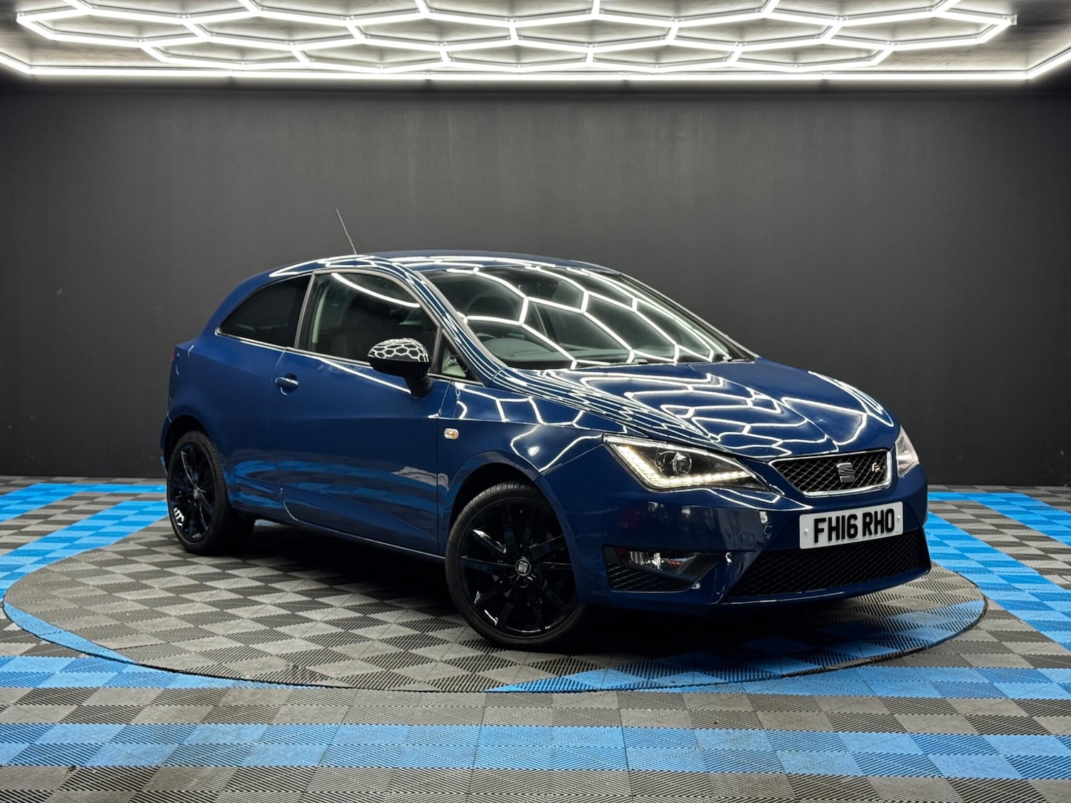 Used SEAT Ibiza 2016 for sale - 76688796: Photo 1