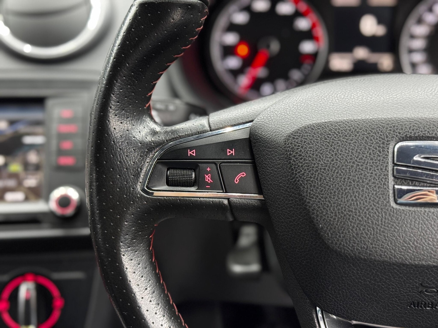 Used SEAT Ibiza 2016 for sale - 76688796: Photo 19