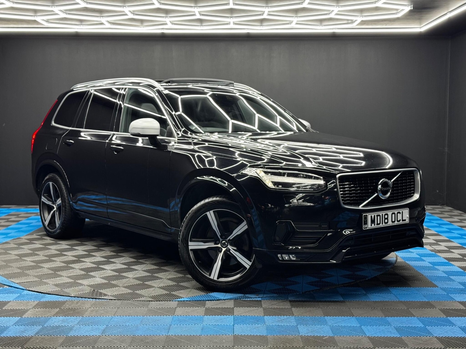 Used Volvo XC90 2018 for sale - 76472654: Photo 1