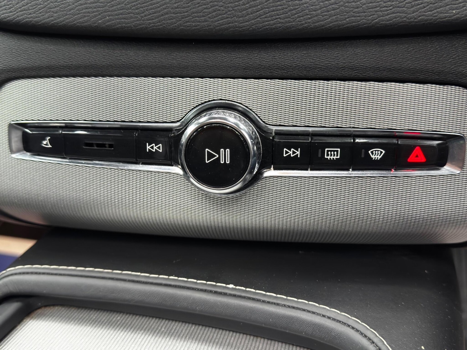 Used Volvo XC90 2018 for sale - 76472654: Photo 27