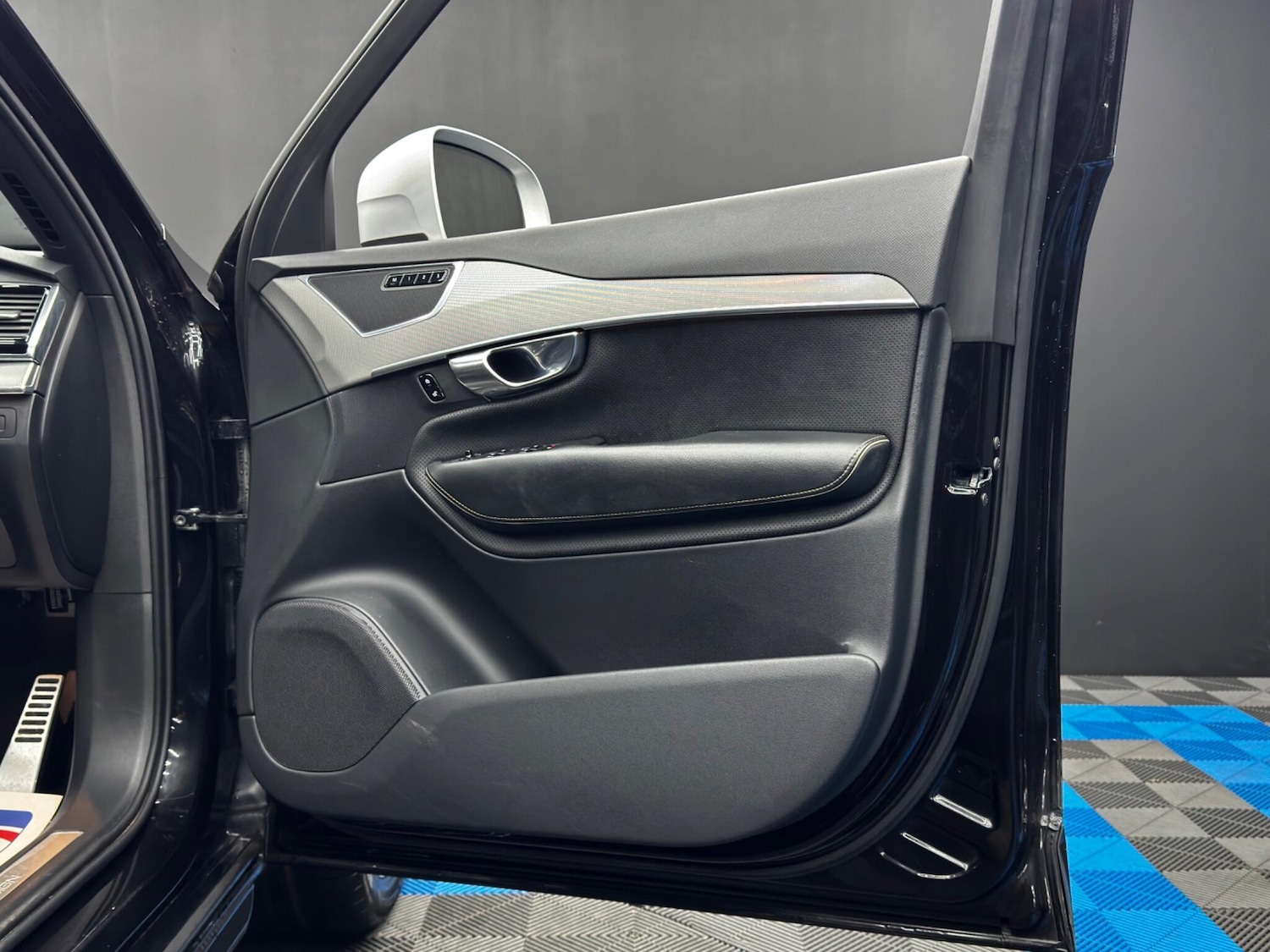 Used Volvo XC90 2018 for sale - 76472654: Photo 44