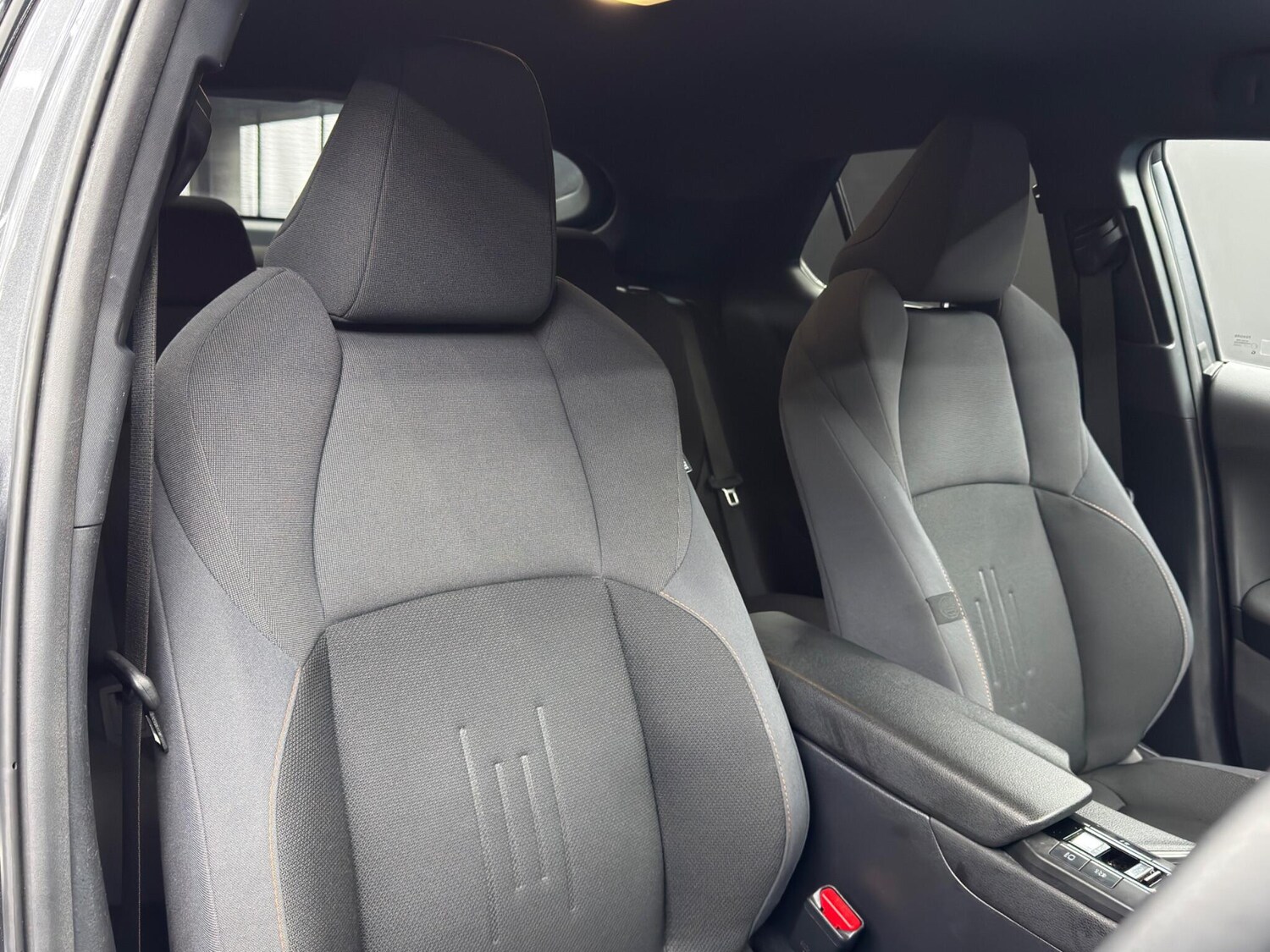 Used Toyota C-HR for sale - 77549280: Photo 12