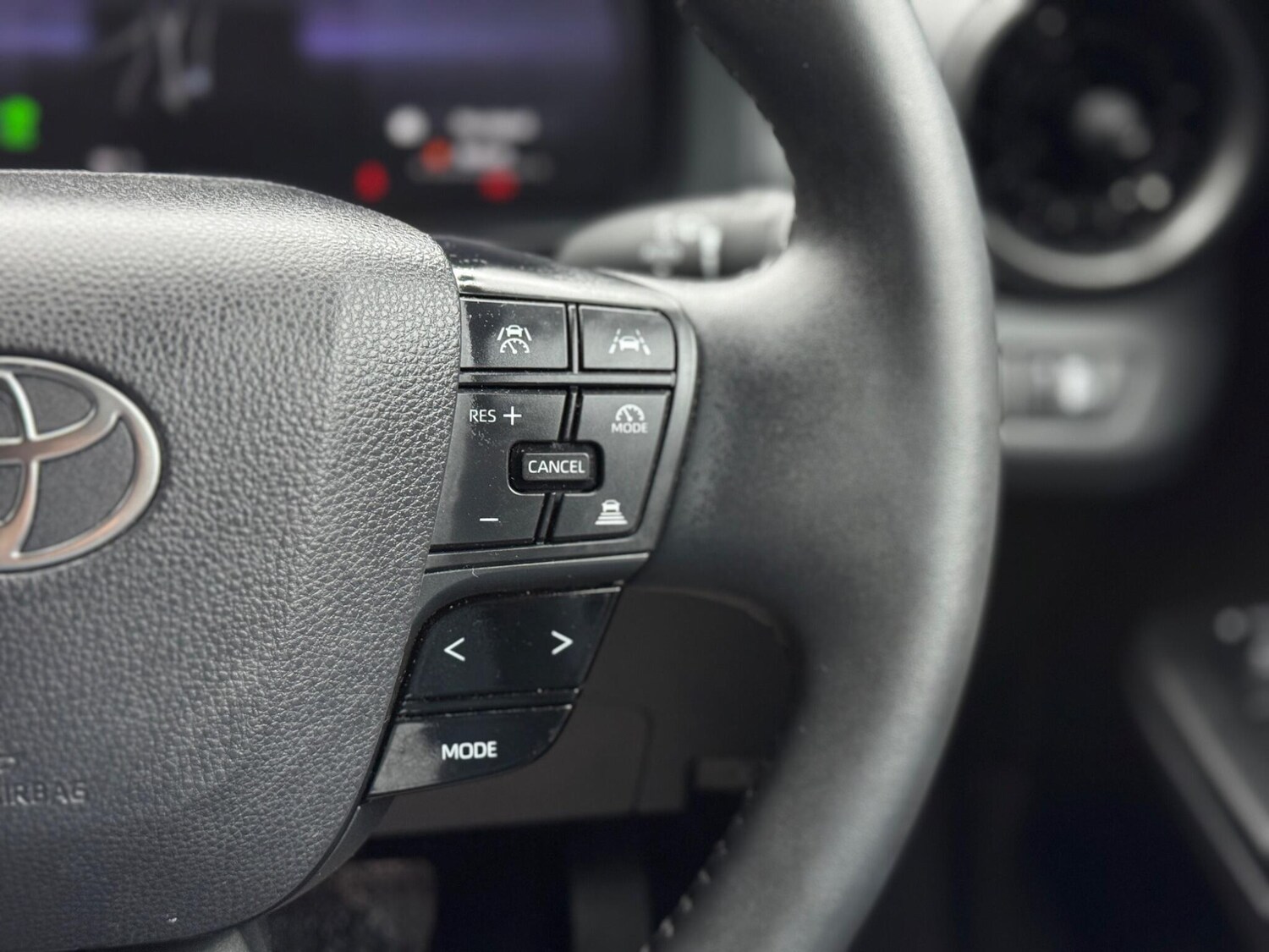 Used Toyota C-HR for sale - 77549280: Photo 21