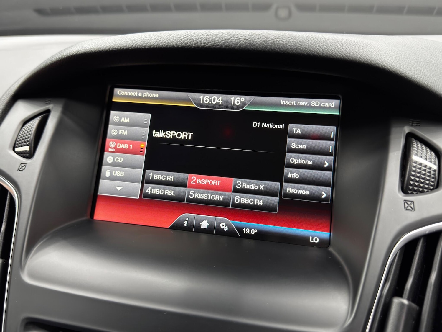 Used Ford Focus 2015 for sale - 76671364: Photo 30