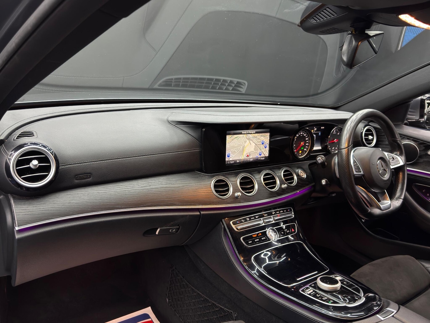 Used Mercedes-Benz E Class for sale - 77957651: Photo 12