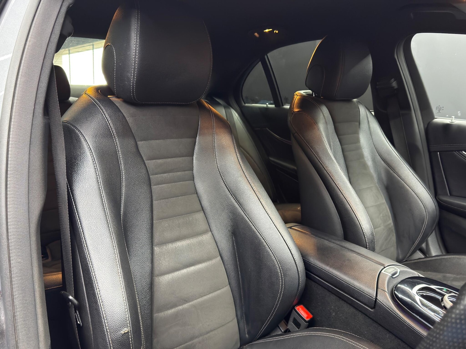 Used Mercedes-Benz E Class for sale - 77957651: Photo 13