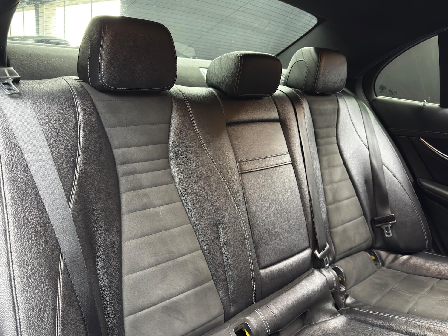 Used Mercedes-Benz E Class for sale - 77957651: Photo 15