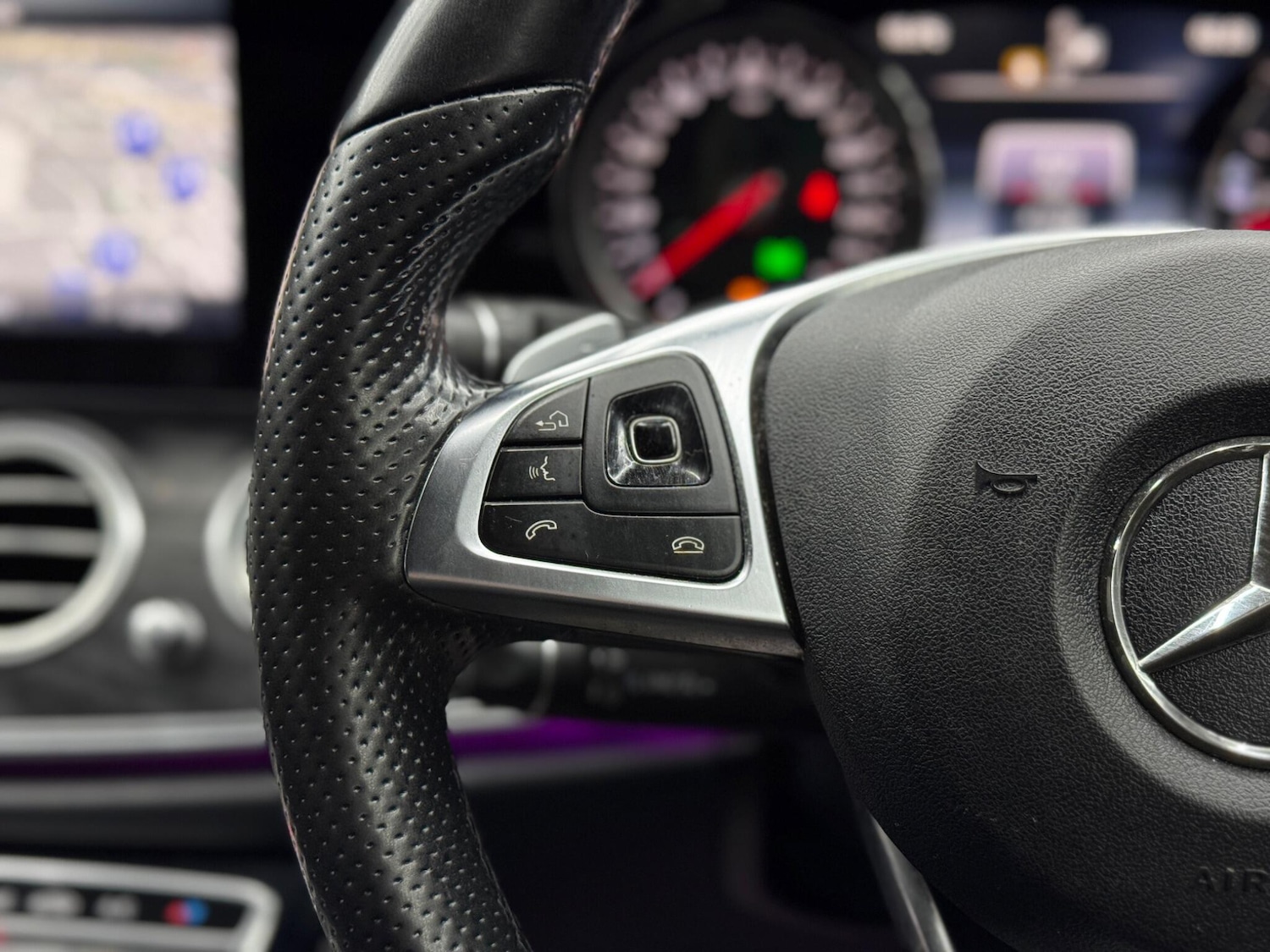 Used Mercedes-Benz E Class for sale - 77957651: Photo 20