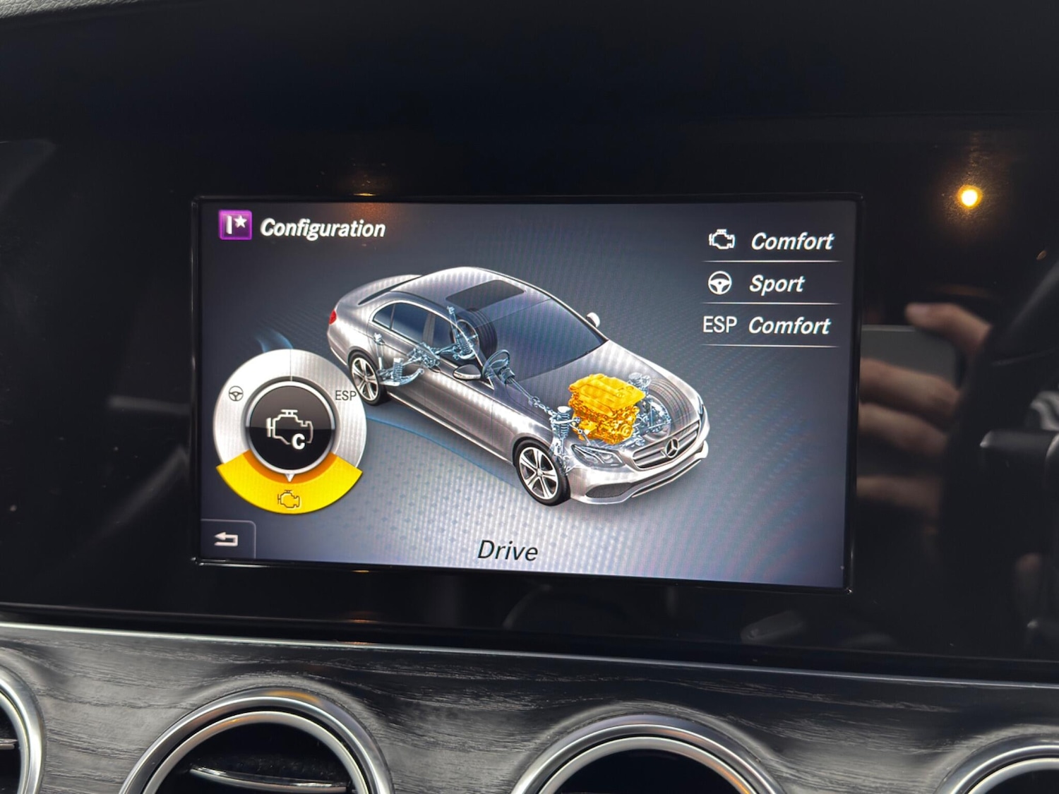 Used Mercedes-Benz E Class for sale - 77957651: Photo 30