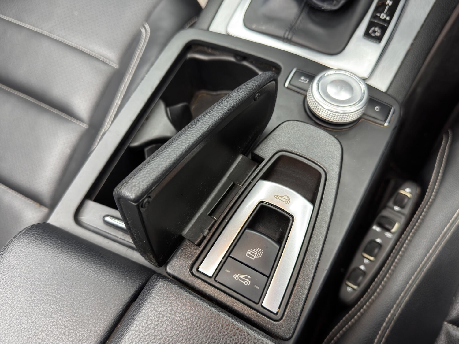 Used Mercedes-Benz E Class 2011 for sale - 78034198: Photo 25