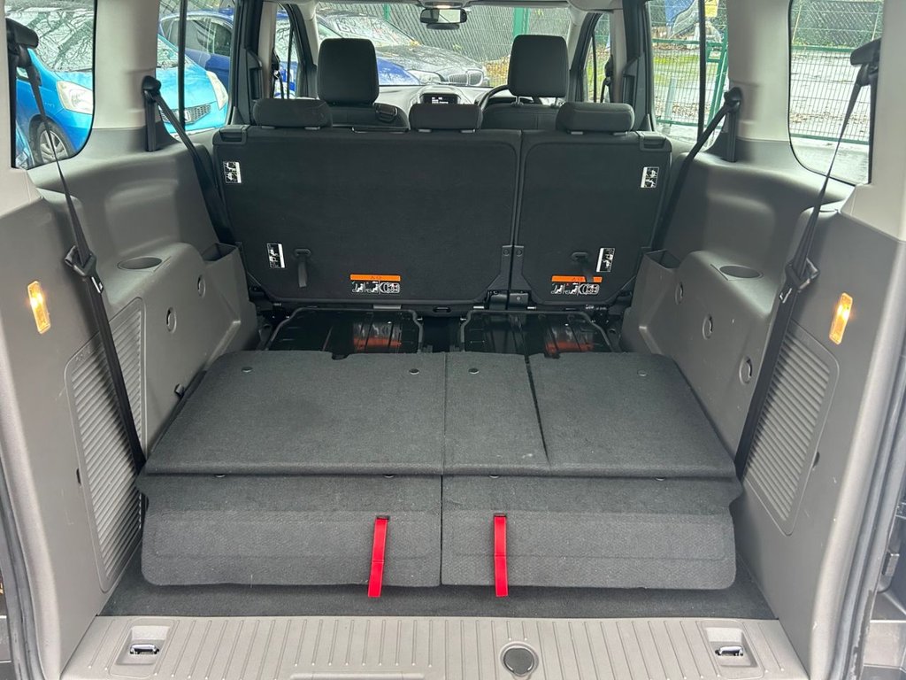 Used Ford Grand Tourneo Connect 2018 for sale - 76883766: Photo 18