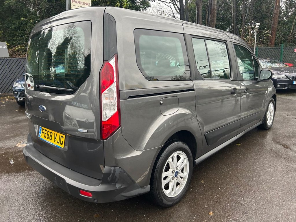 Used Ford Grand Tourneo Connect 2018 for sale - 76883766: Photo 3