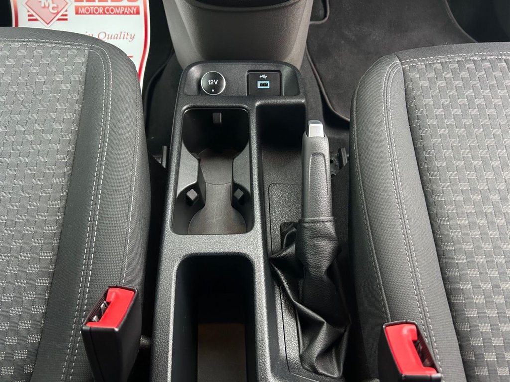 Used Ford Grand Tourneo Connect 2018 for sale - 76883766: Photo 45