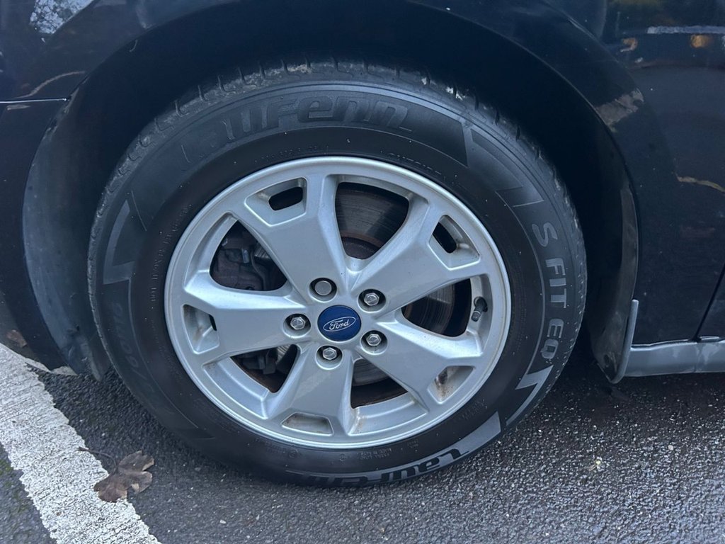 Used Ford Grand Tourneo Connect 2018 for sale - 76841656: Photo 16