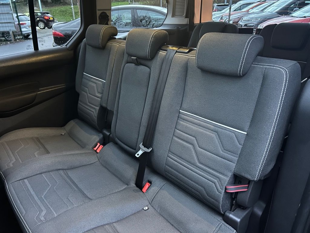 Used Ford Grand Tourneo Connect 2018 for sale - 76841656: Photo 23