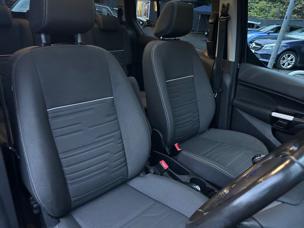 Used Ford Grand Tourneo Connect 2018 for sale - 76841656: Photo 29