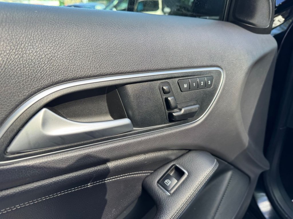 Used Mercedes-Benz GLA 2015 for sale - 76028968: Photo 21