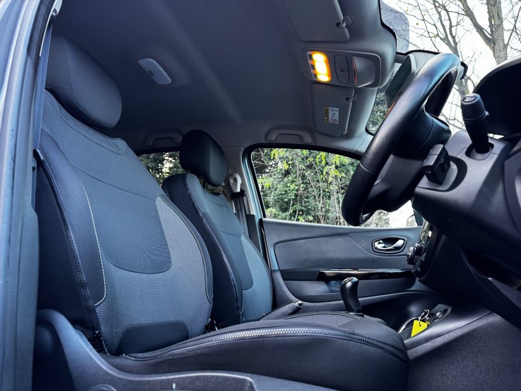 Used Renault Captur 2017 for sale - 76867771: Photo 25