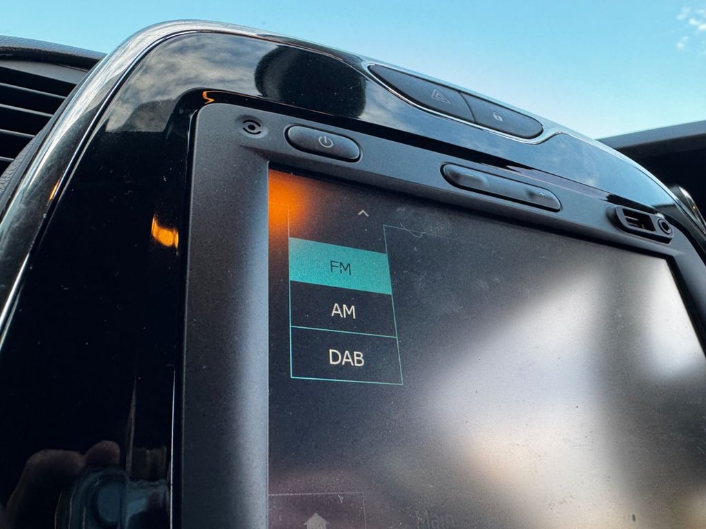 Used Renault Captur 2017 for sale - 76867771: Photo 38