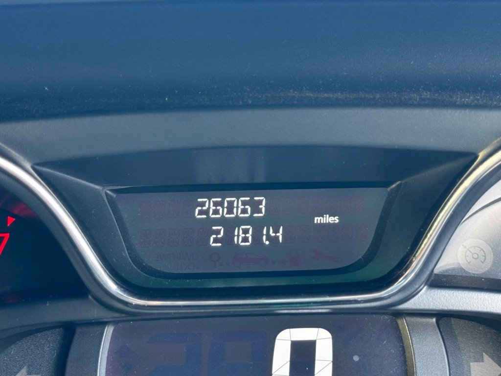 Used Renault Captur 2017 for sale - 76867771: Photo 40