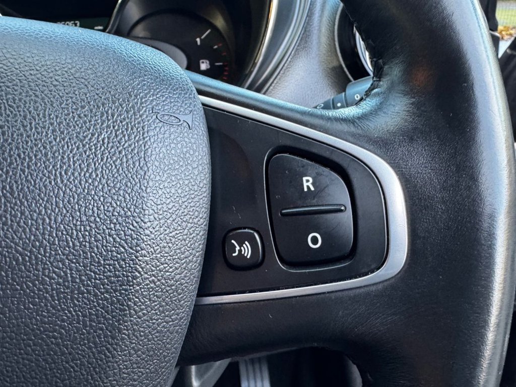 Used Renault Captur 2017 for sale - 76867771: Photo 41