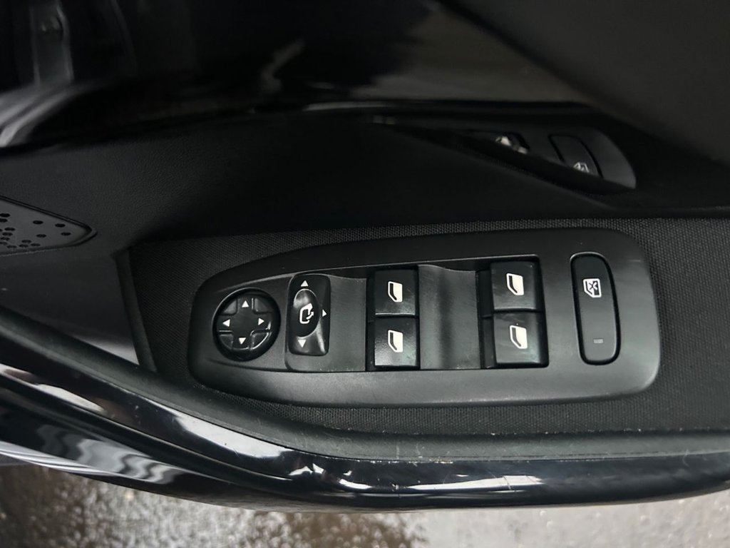 Used Peugeot 208 2019 for sale - 76470372: Photo 28