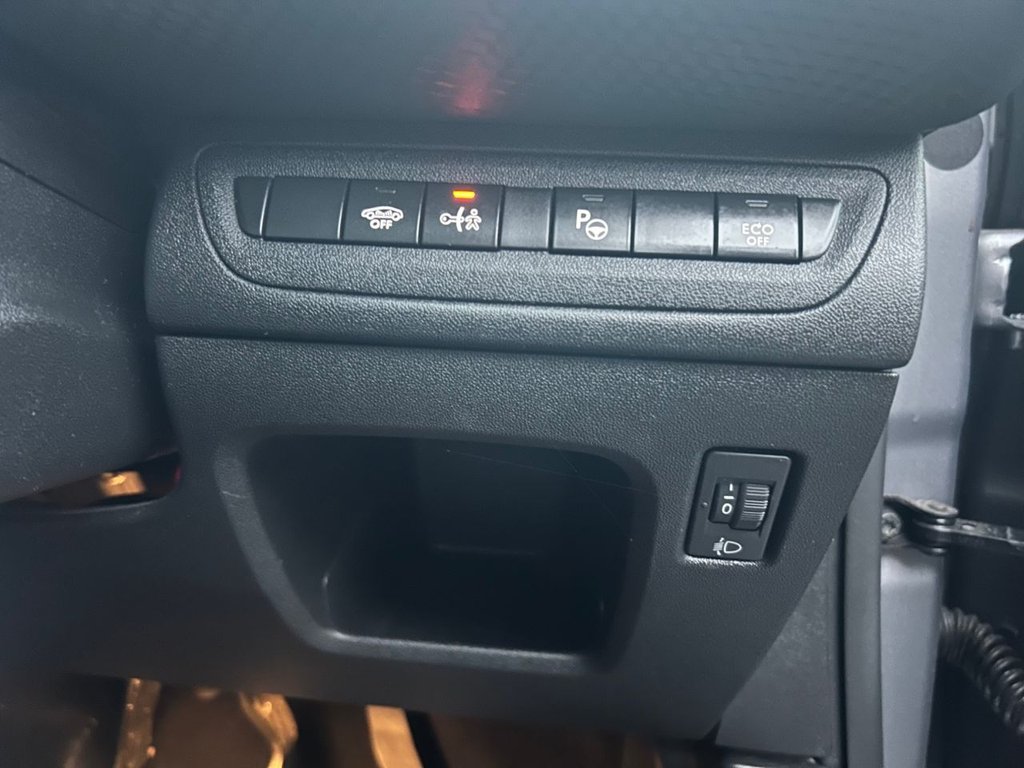 Used Peugeot 208 2019 for sale - 76470372: Photo 29