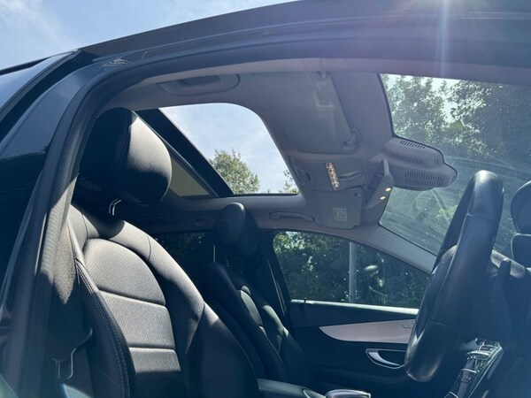 Used Mercedes-Benz C Class 2019 for sale - 75559867: Photo 32