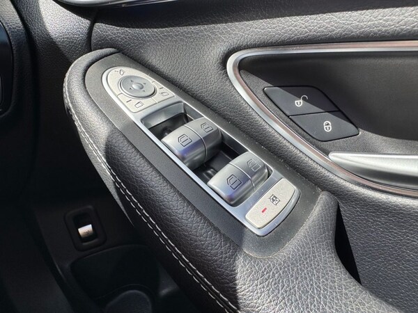 Used Mercedes-Benz C Class 2019 for sale - 75559867: Photo 46