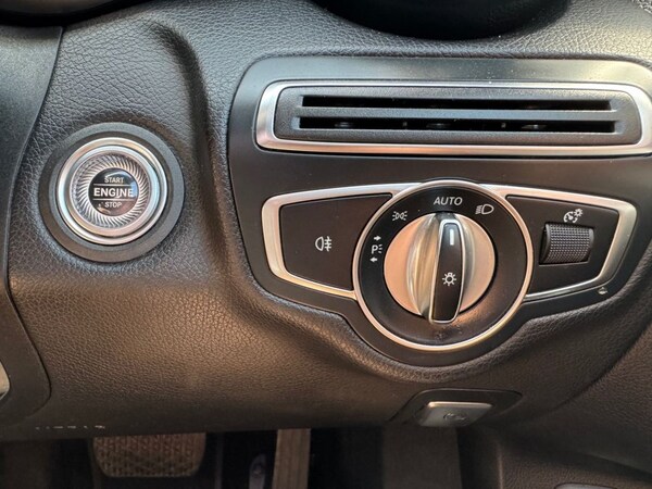 Used Mercedes-Benz C Class 2019 for sale - 75559867: Photo 47