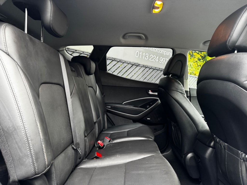 Used Hyundai Santa Fe 2017 for sale - 76509567: Photo 25