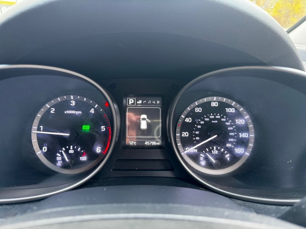 Used Hyundai Santa Fe 2017 for sale - 76509567: Photo 43