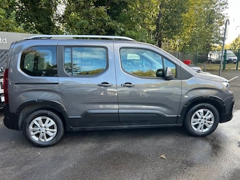 Used Peugeot Rifter 2018 for sale - 76454206: Photo