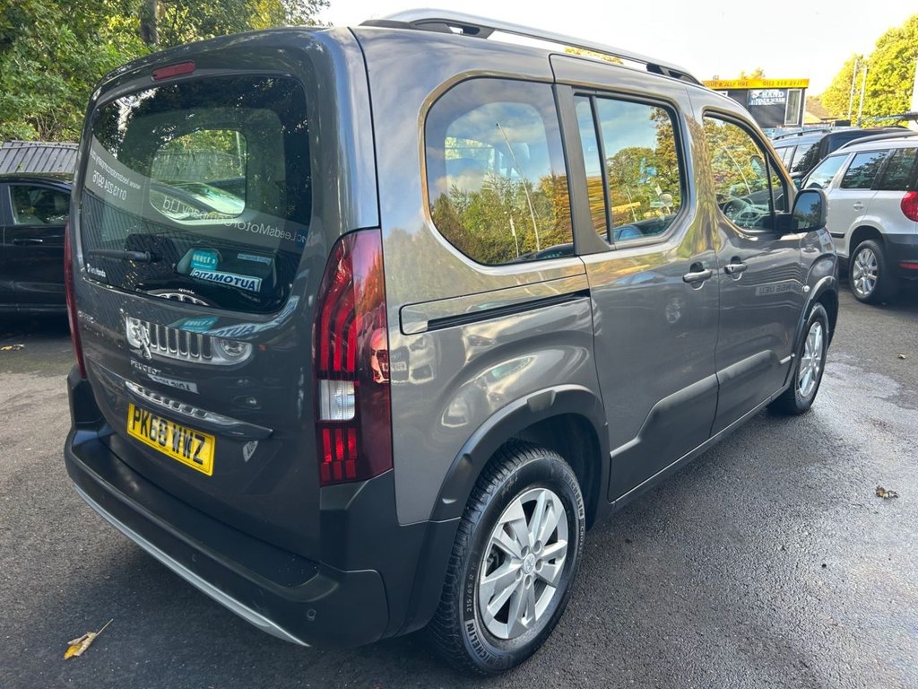 Used Peugeot Rifter 2018 for sale - 76454206: Photo 3