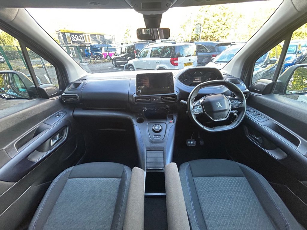 Used Peugeot Rifter 2018 for sale - 76454206: Photo 33