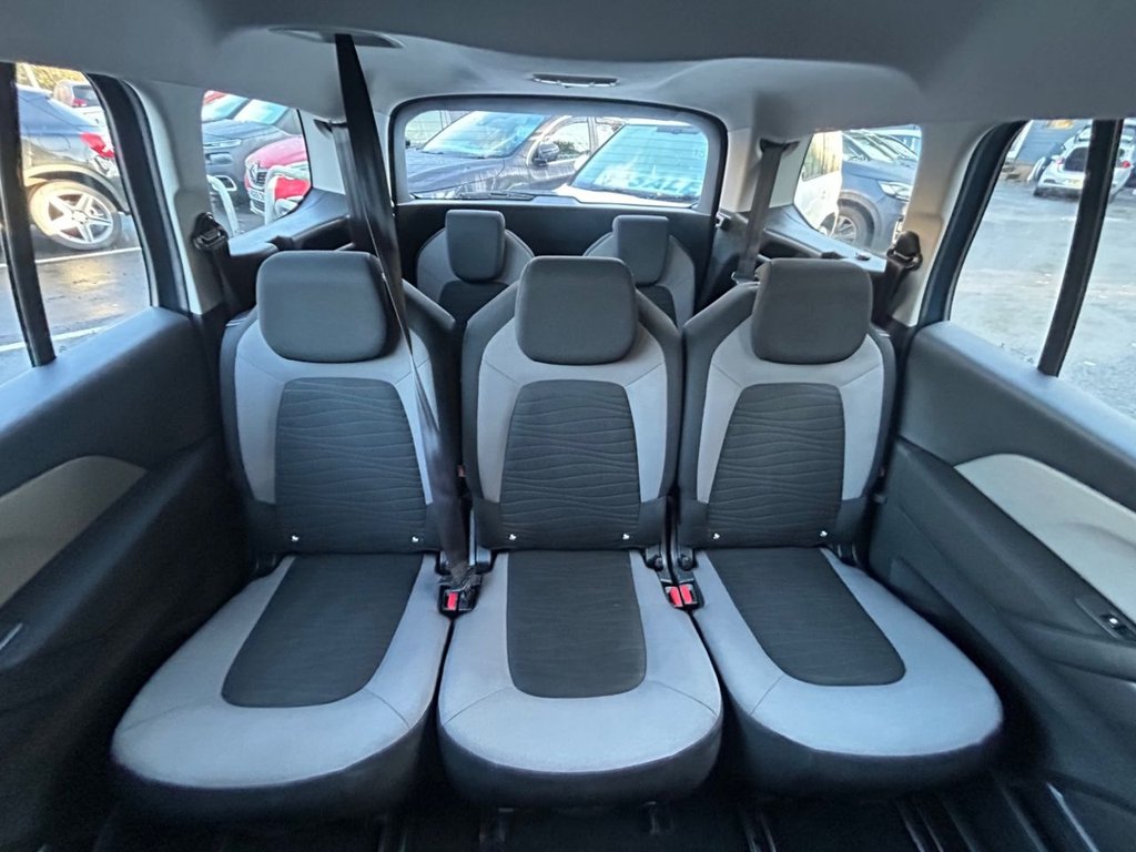 Used Citroen C4 Grand Picasso 2016 for sale - 76797694: Photo 26