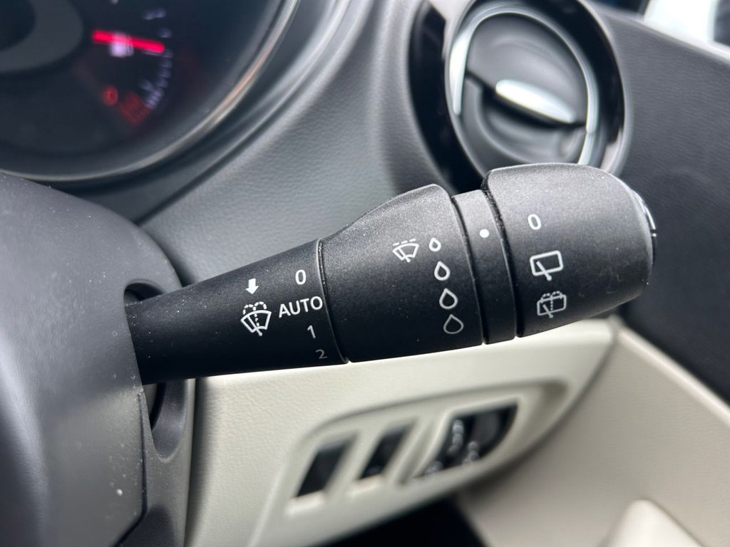 Used Renault Captur 2020 for sale - 76210427: Photo 41