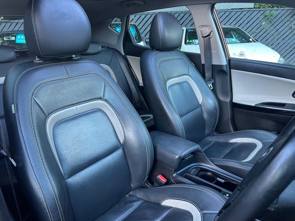 Used Kia Ceed 2017 for sale - 76185732: Photo 30