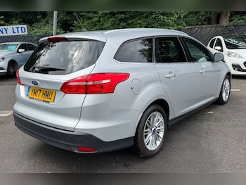 Used Ford Focus 2017 for sale - 75515494: Photo