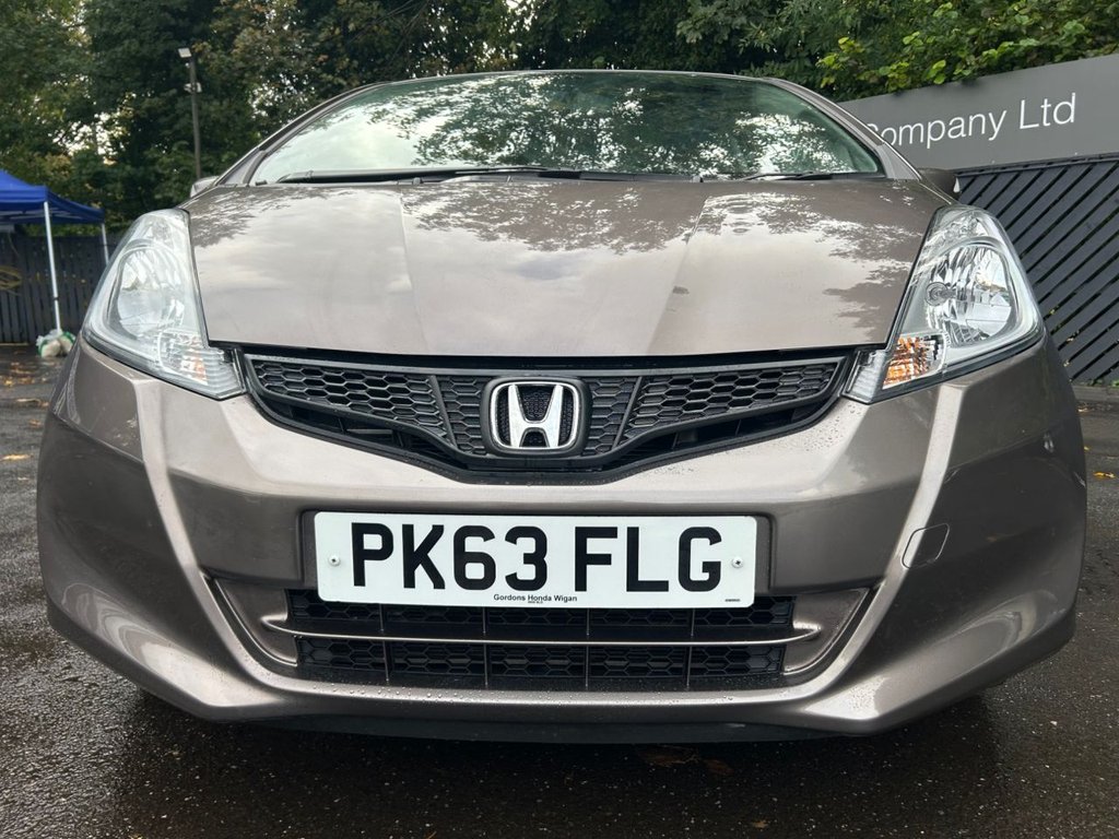 Used Honda Jazz 2013 for sale - 76303807: Photo 11