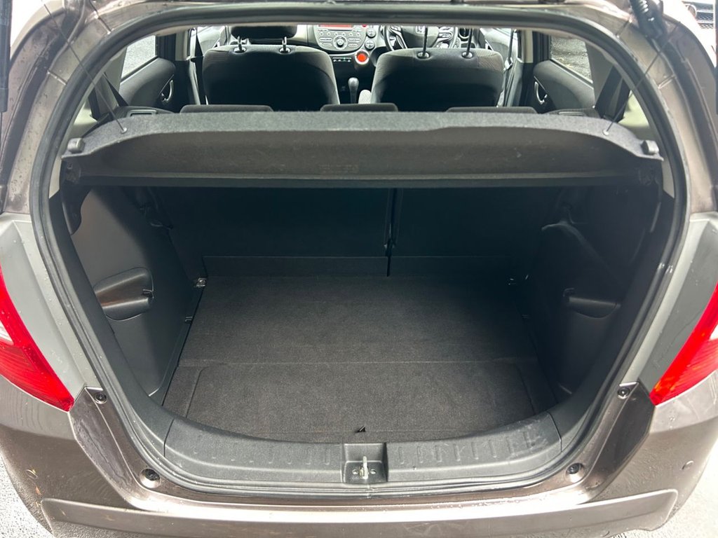 Used Honda Jazz 2013 for sale - 76303807: Photo 17