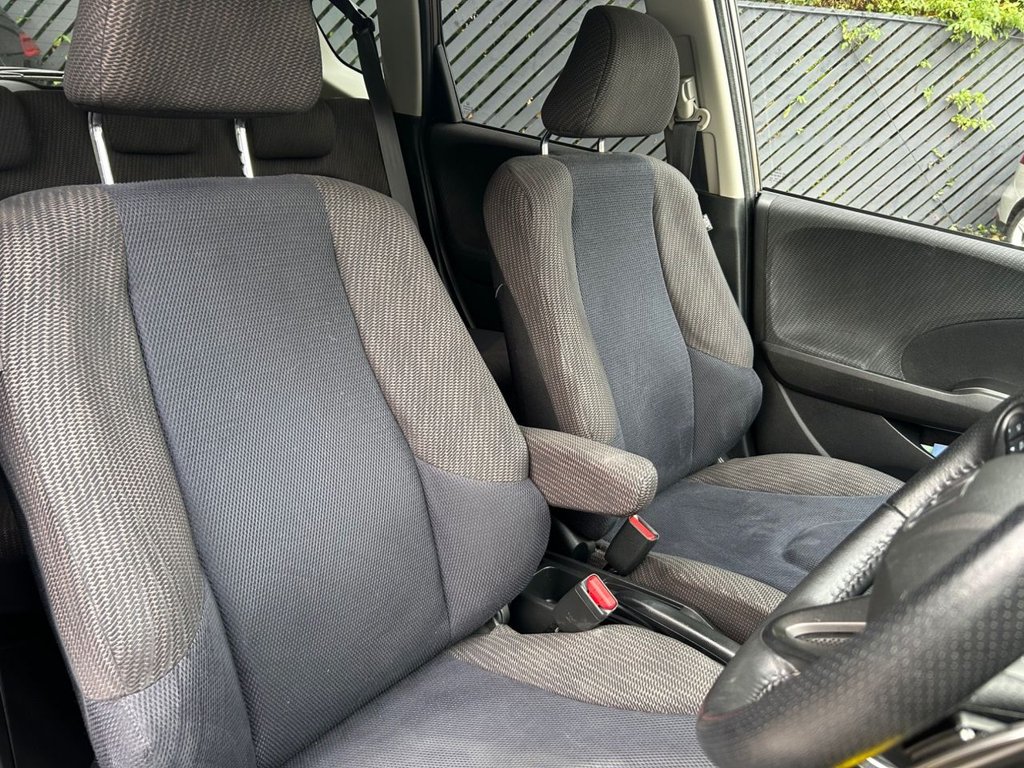 Used Honda Jazz 2013 for sale - 76303807: Photo 28