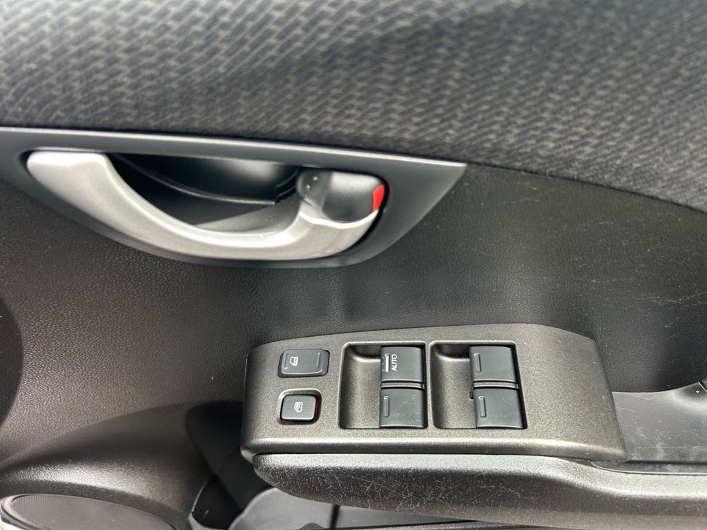 Used Honda Jazz 2013 for sale - 76303807: Photo 29