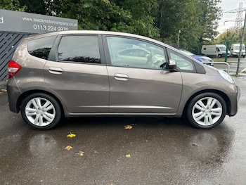 Used Honda Jazz 2013 for sale - 76303807: Photo