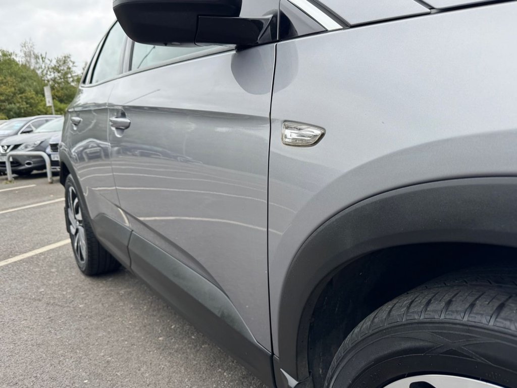 Used Vauxhall Grandland X 2019 for sale - 75630580: Photo 2