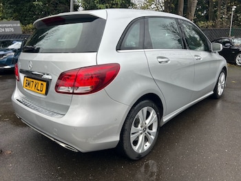 Used Mercedes-Benz B Class 2017 for sale - 76768009: Photo