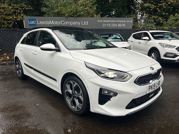 Used Kia Ceed 2019 for sale - 76547203: Photo