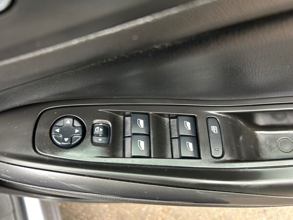 Used Vauxhall Grandland X 2020 for sale - 76056796: Photo 39