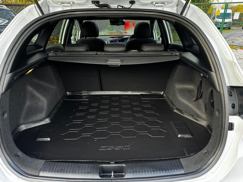 Used Kia Ceed 2018 for sale - 76685906: Photo 31