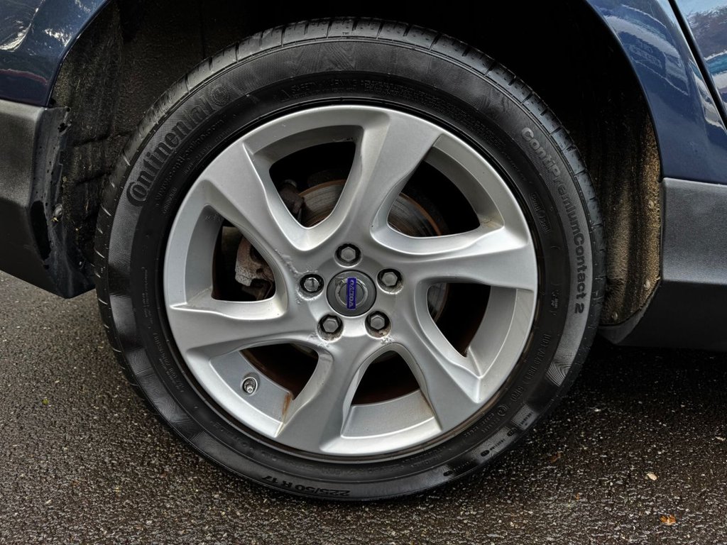 Used Volvo V40 2015 for sale - 76654815: Photo 17